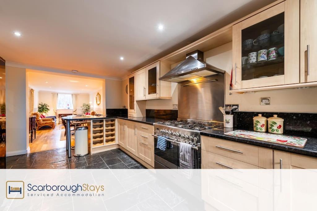The Loft Apartment Scarborough Esterno foto